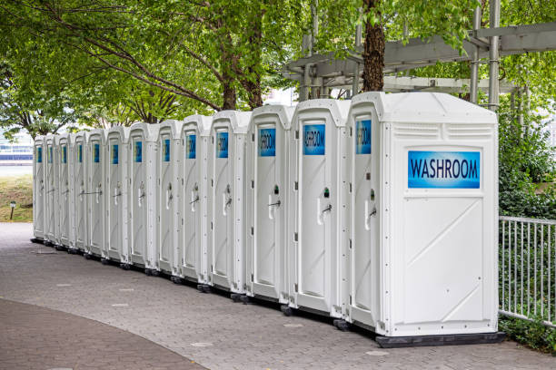 Portable Toilet Options We Offer in Williston Highlands, FL